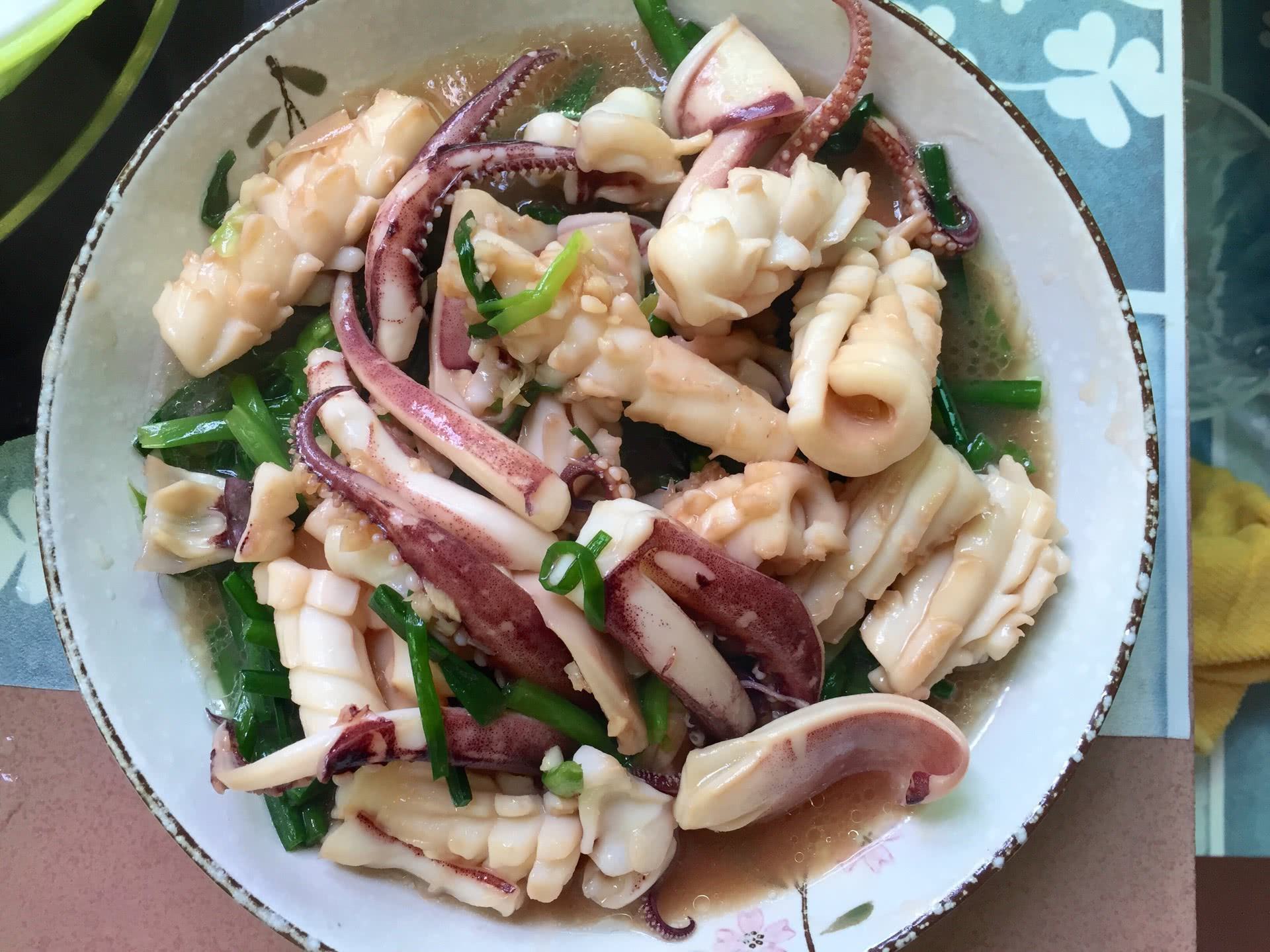 为什么被公司开除叫炒鱿鱼为什么在线