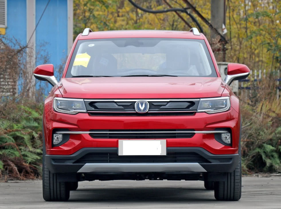 原来小型suv才是王道!售价6.99万油耗7l,操控同级第一