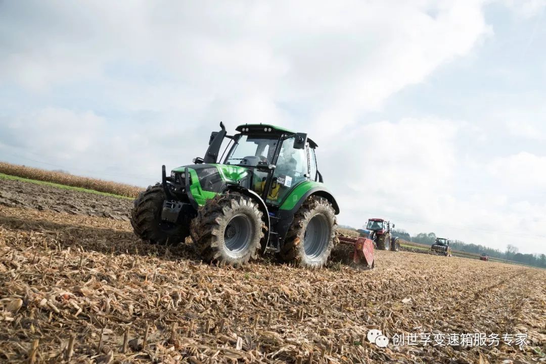 华亚重工农业机械展的简单介绍