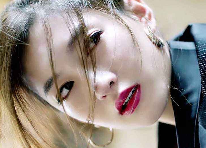 《恋爱先生》看江疏影的花式哭戏:外表越坚强,内心越柔弱!