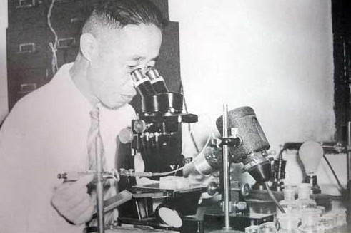 历史人物:生物学家童第周的故事