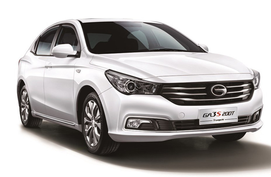 这款车设计感十足,风驰电掣的传祺ga3s 视界,让人一见钟情