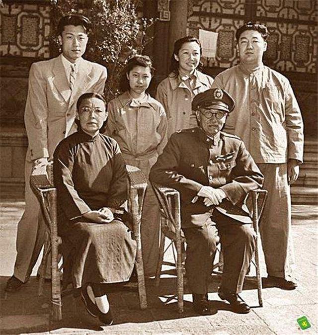 当妻子和小妾发生矛盾时,山西王阎锡山想出一妙招完美解决!