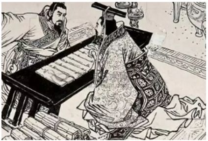 她被送进宫献给楚王,却怀了大臣的孩子,生下儿子让楚王很是高兴