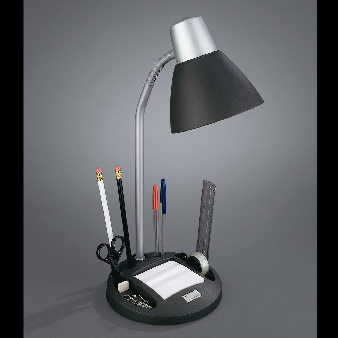 跨年创作挑战赛#智能台灯是一种结合了先进科技与传统照明功能的台 