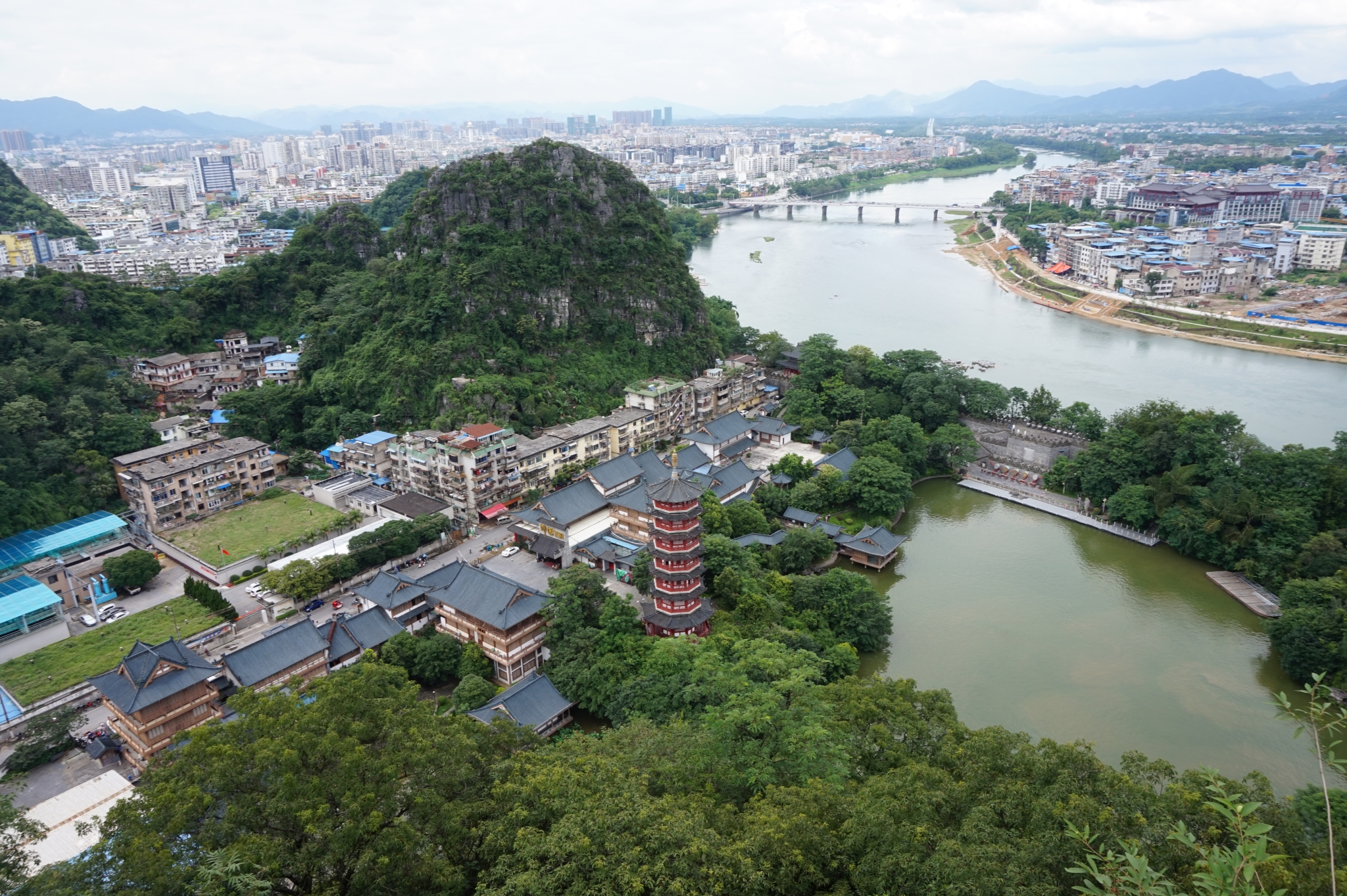 amy慧带你游桂林,登上叠彩山活到一百三,我行动了,你心动了吗