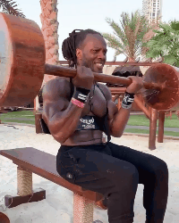 肌肉大d哥用实践告诉你:最基础的训练却是最高效的!