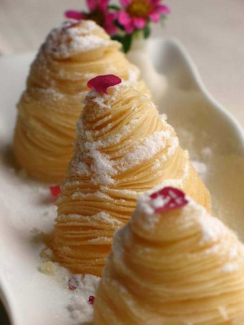 百城百味#杭州美食吴山酥油饼吴山酥油饼它是杭州市特色经典小吃,到