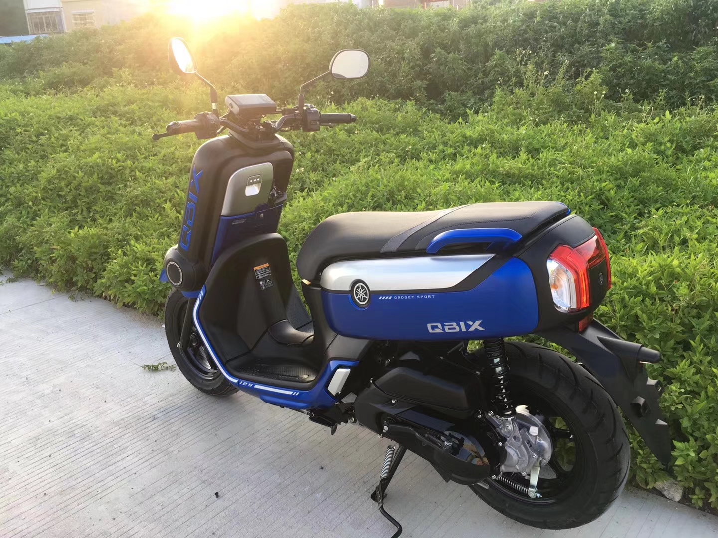 实拍2018款雅马哈qbix 125,这颜值巧格比不了!