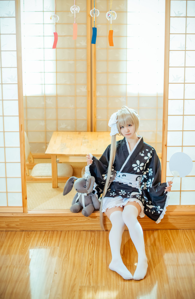 萌萌的穹妹cos,网友:白丝美腿看不够