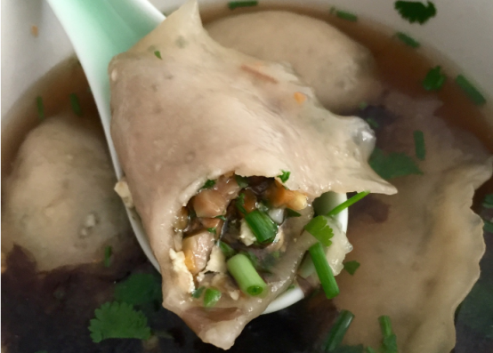 饺子种类二三说,独特的南方特色美食,好吃到吞舌头的薯粉饺子