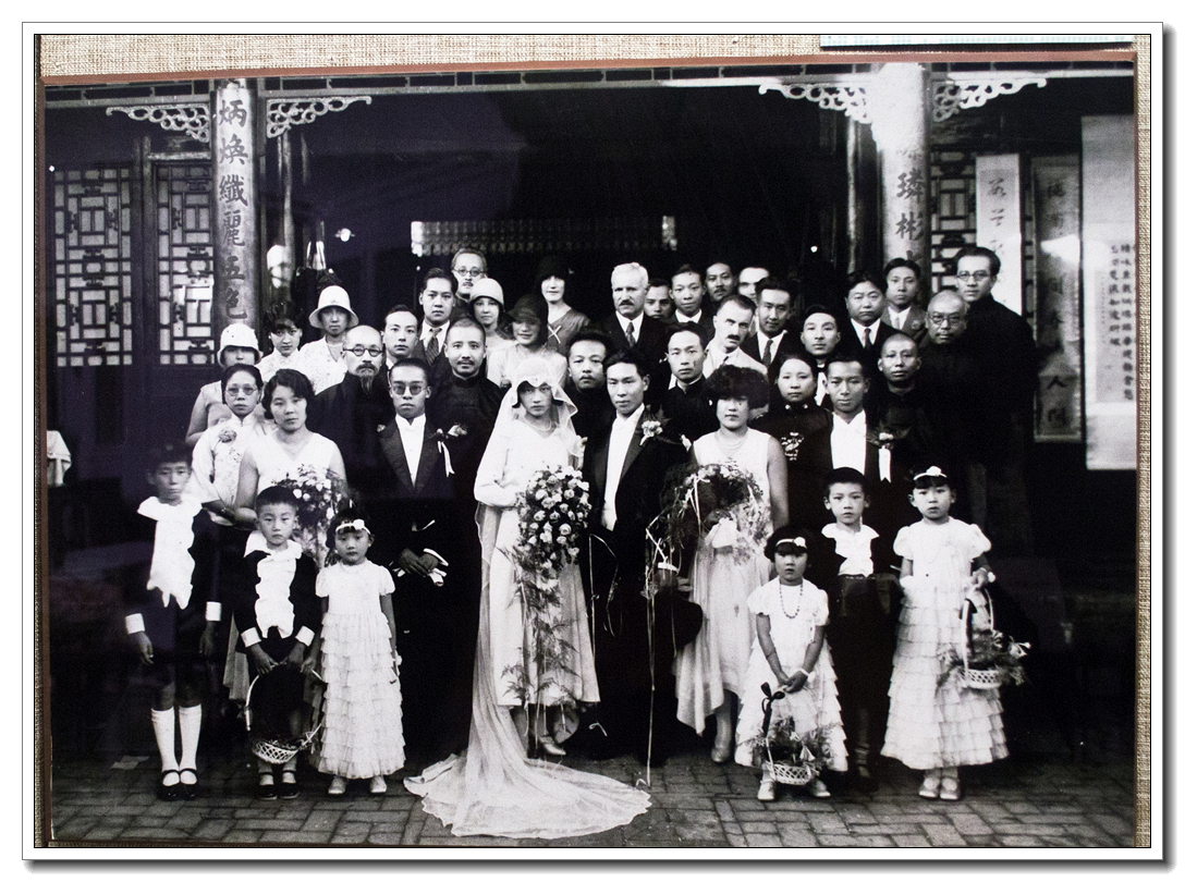 黑帮大佬杜月笙的妻子出轨,他收到消息后,所有人下场都很惨!