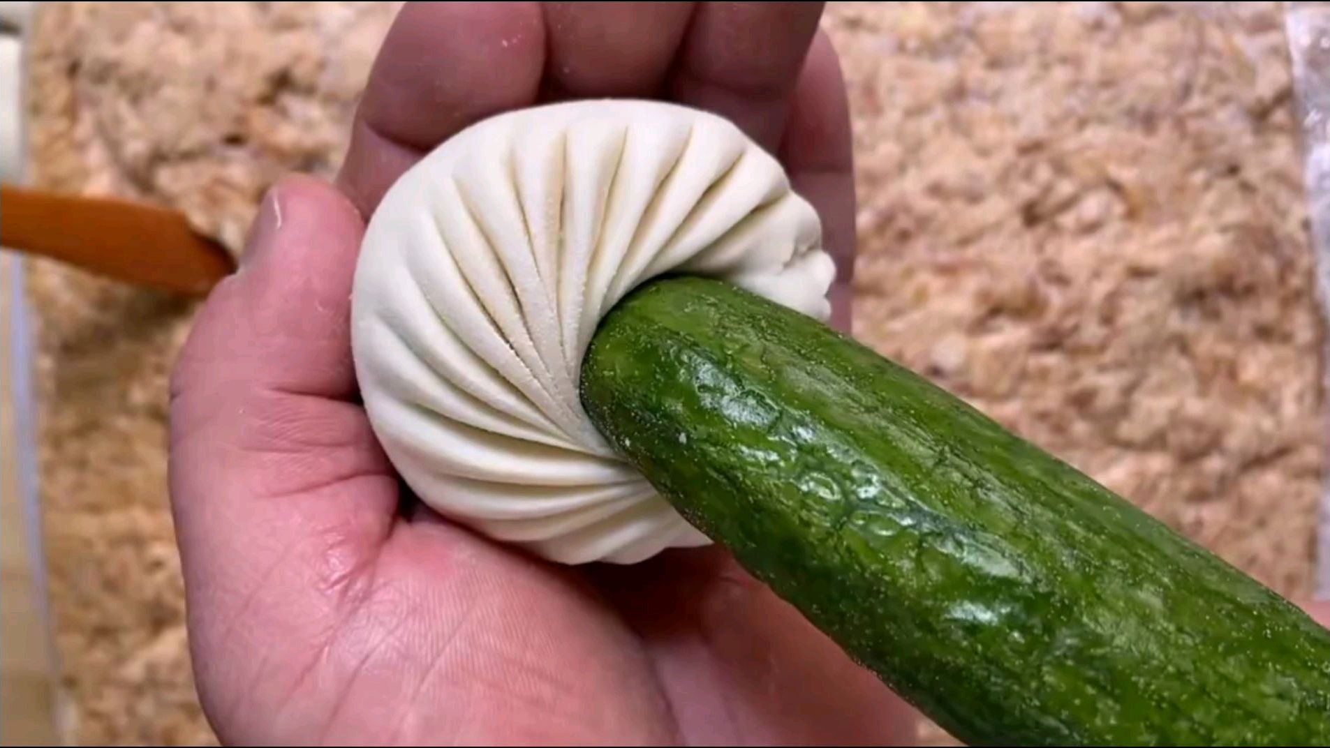 三种流行捏饺子包子的手法,特别简单,而且很好看