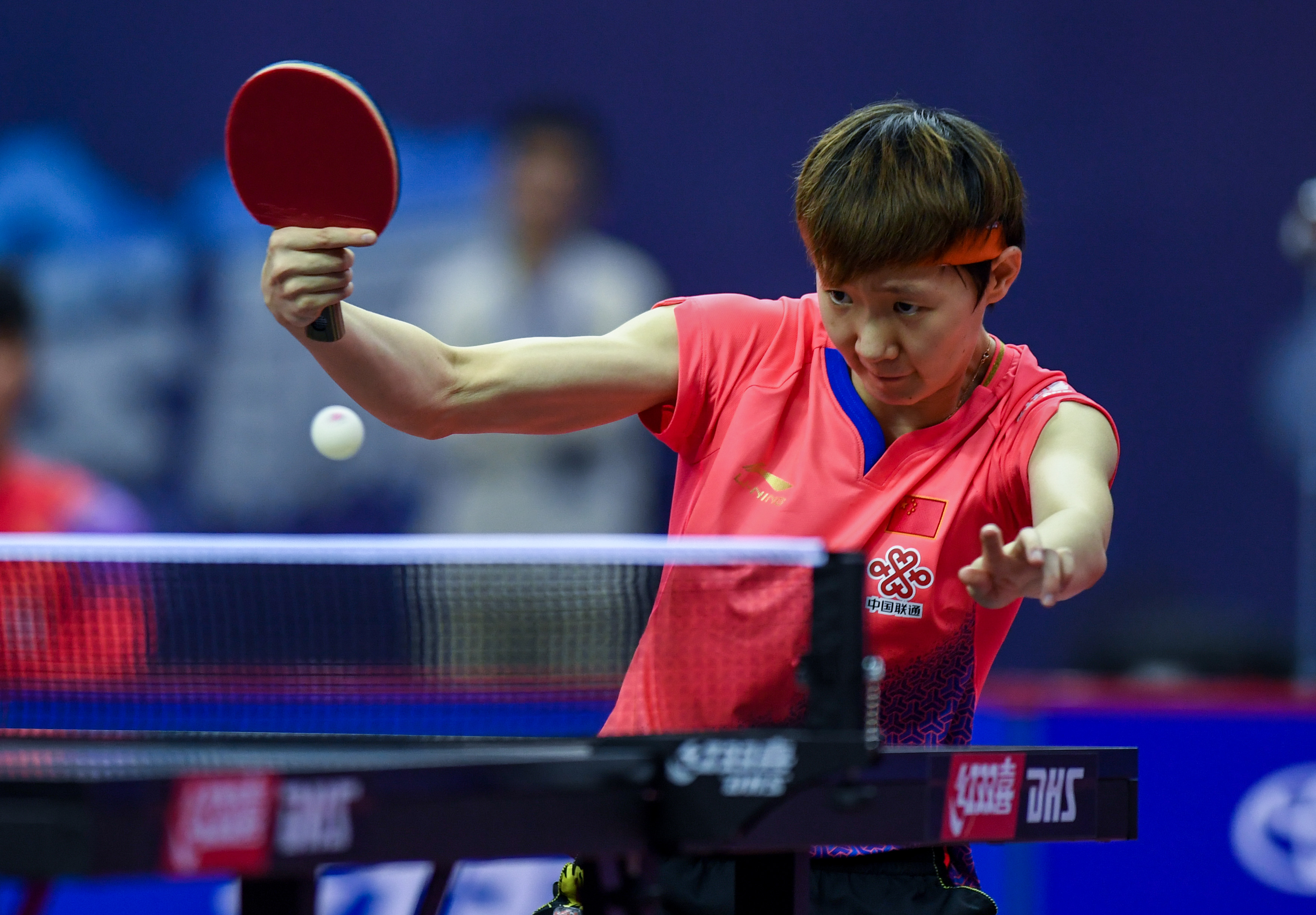 乒乓球——世乒赛直通赛:王曼昱不敌陈梦