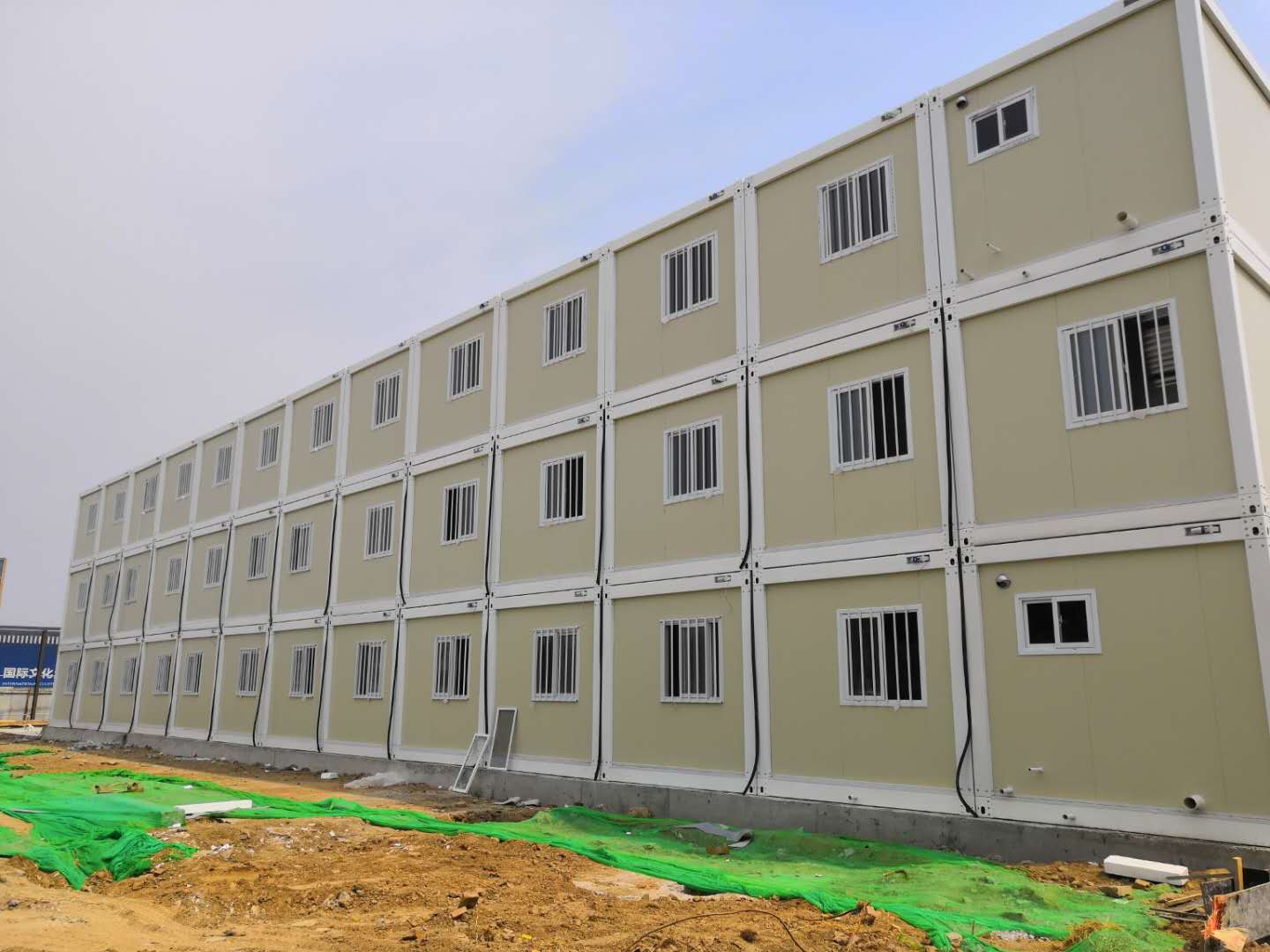 集装箱活动房正面