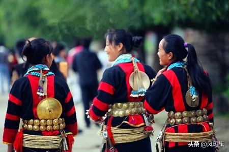 西藏特色——珞巴族服饰