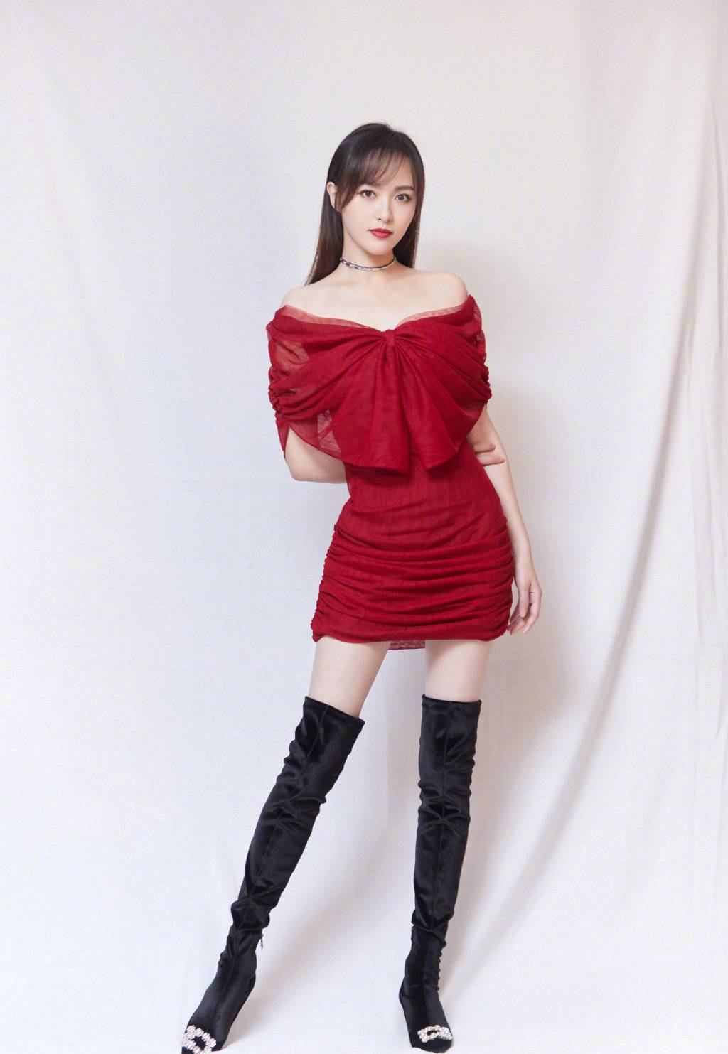 高个子明星腿长数据大曝光!网友:这腿是逆天了吗?