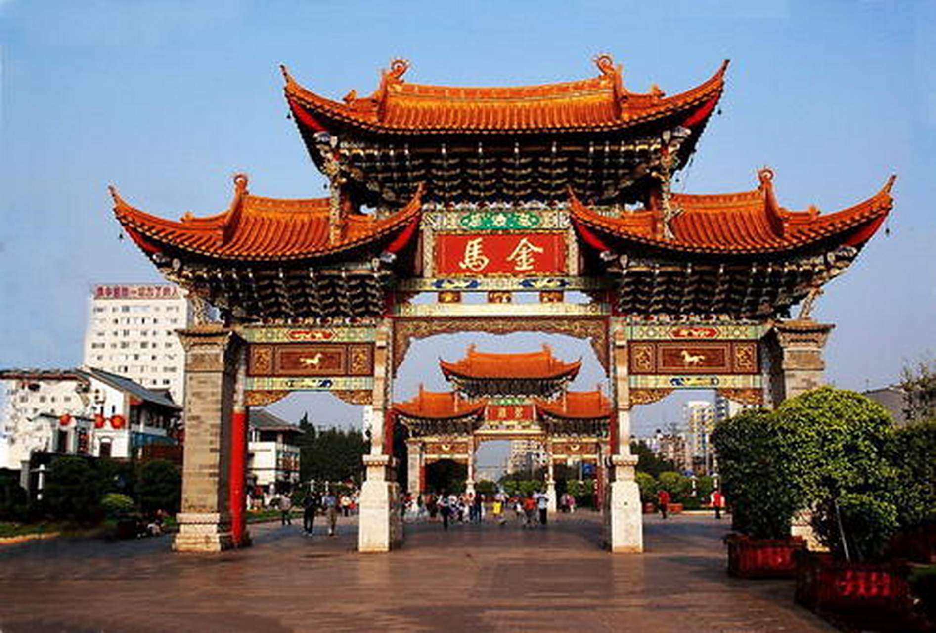 #旅游·动态成长计划# #说走就走的旅行#  金马碧鸡坊:金马碧鸡