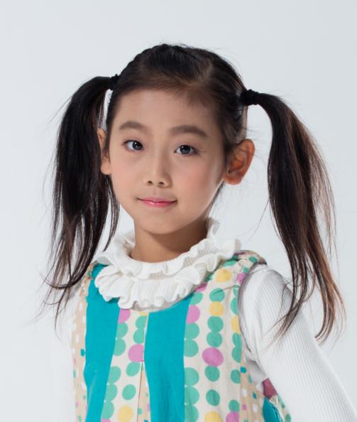 演员甘甜新歌《妈妈》正式发行