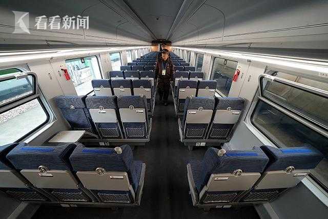 四川达成等铁路线将开"绿巨人"动车组列车