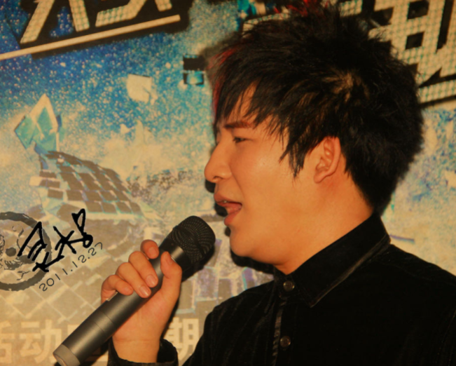 明星图集:丁汇宇帅气阳光肌肉型男