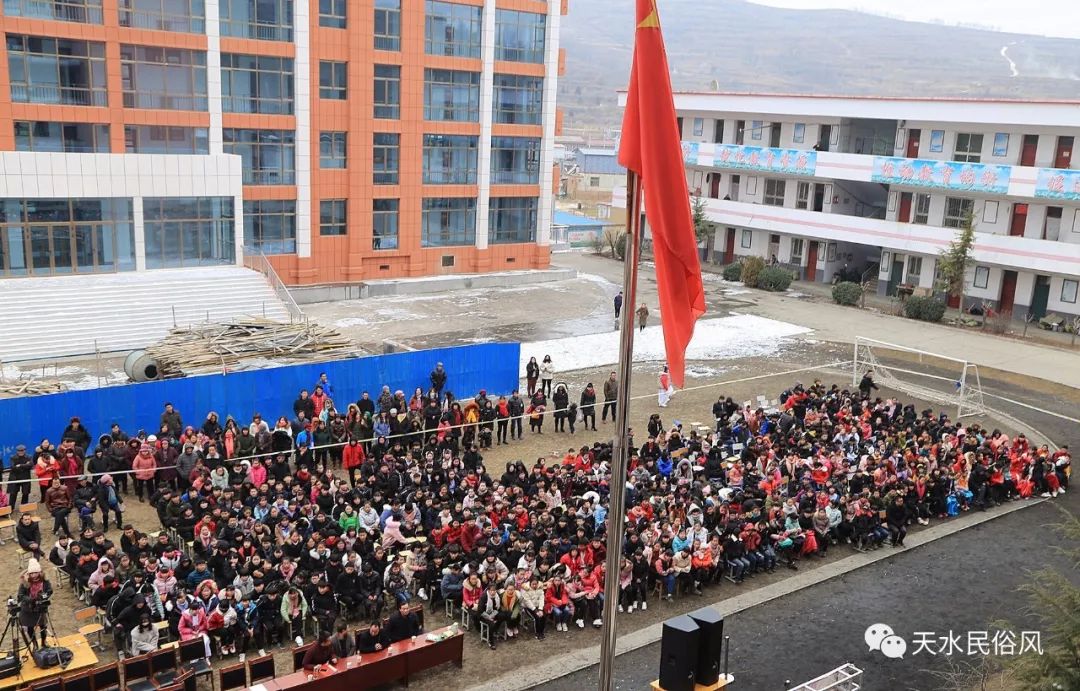 热烈祝贺天水市秦州汪川中学庆祝建校60周年元旦文艺汇演隆重举行