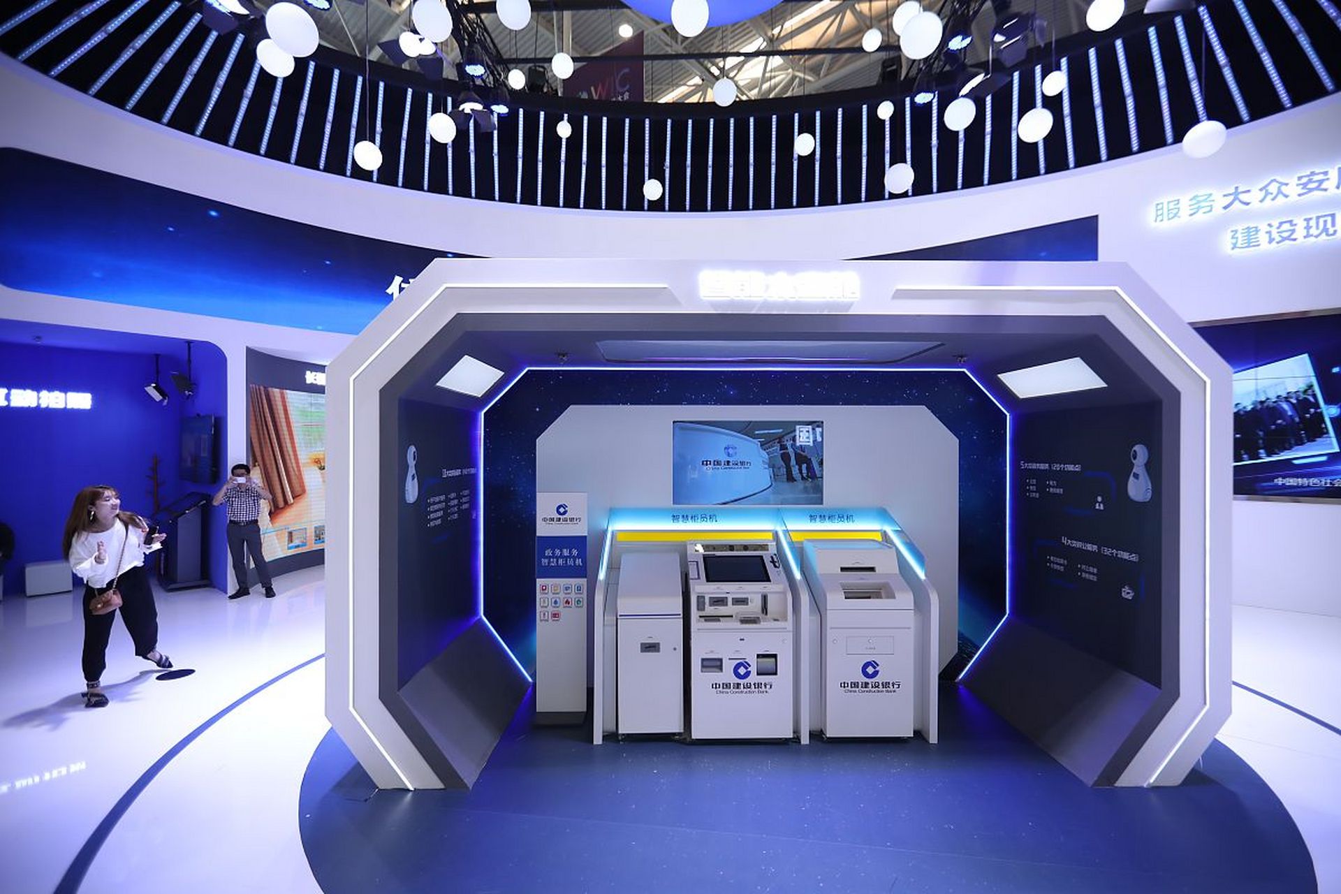 智慧园区展厅设计需考虑需求分析,空间规划,科技应用,材料选择,装修