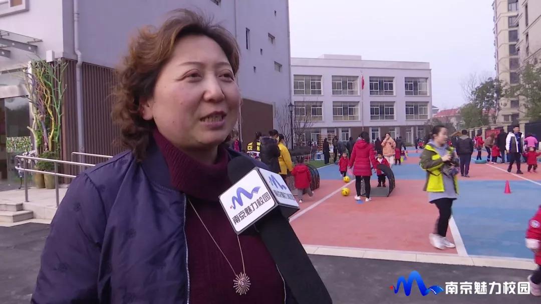 动态丨南京浦口区凤凰幼儿园第一分园开展2019足球主题亲子游园会