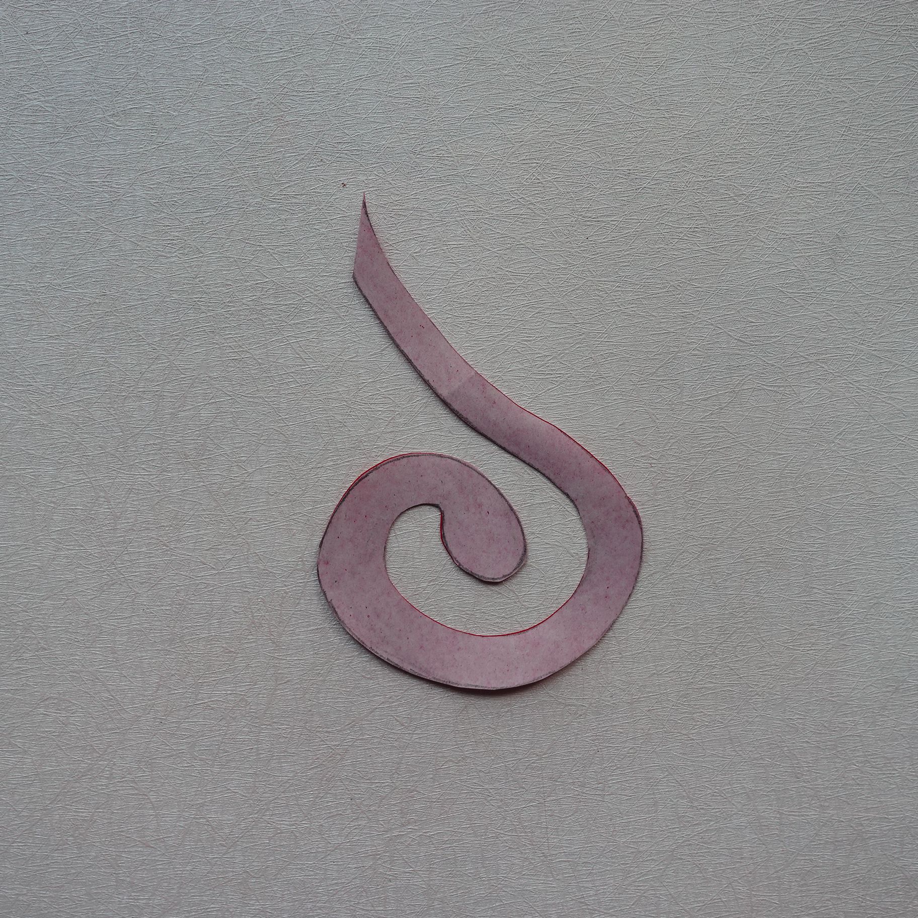 如意纹剪纸,古代一种供玩赏器物如意上的一个图案叫如意纹