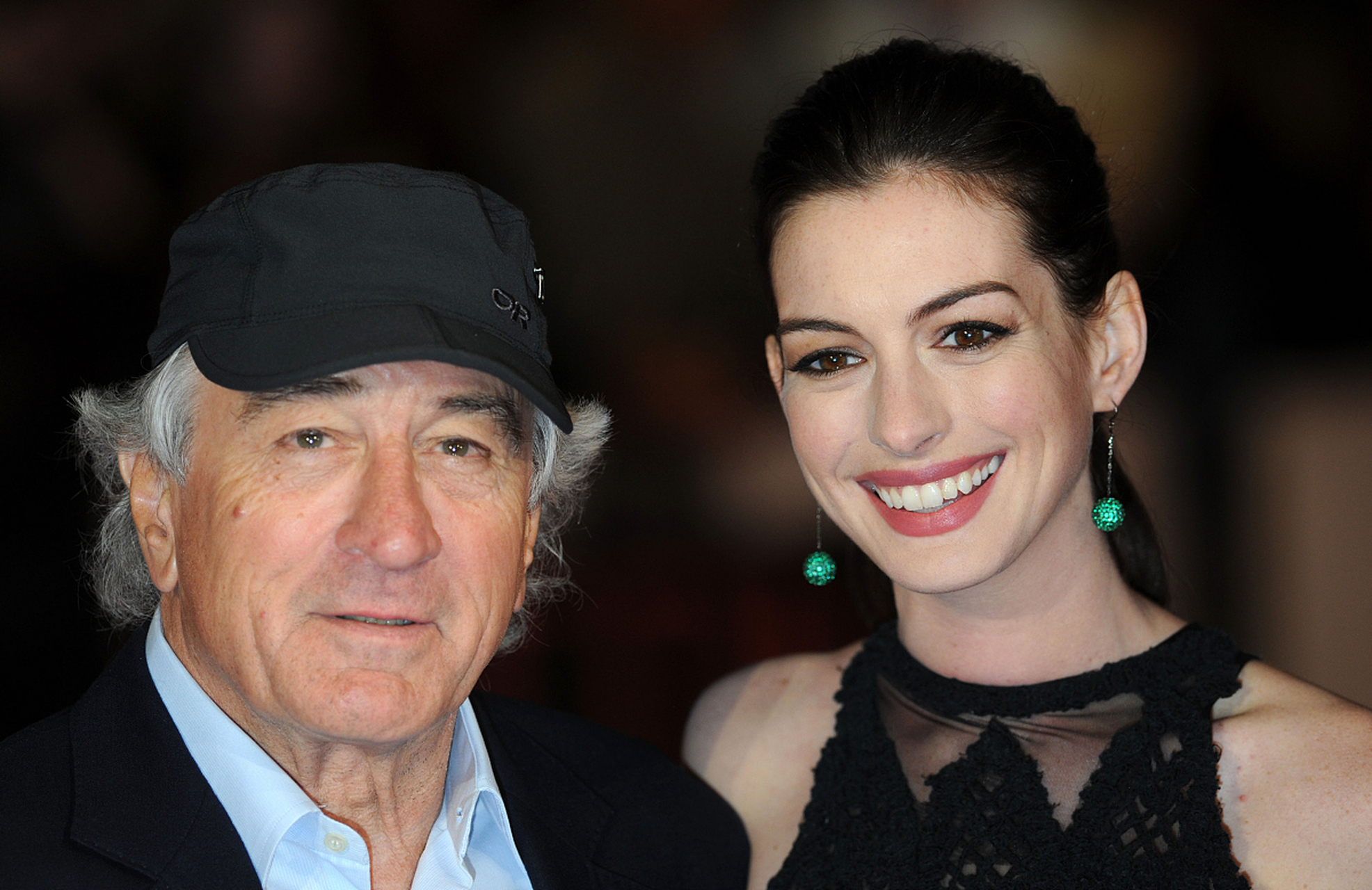 70岁的本(罗伯特·德尼罗饰)在人生金秋之季,以实习生之姿踏入茱儿