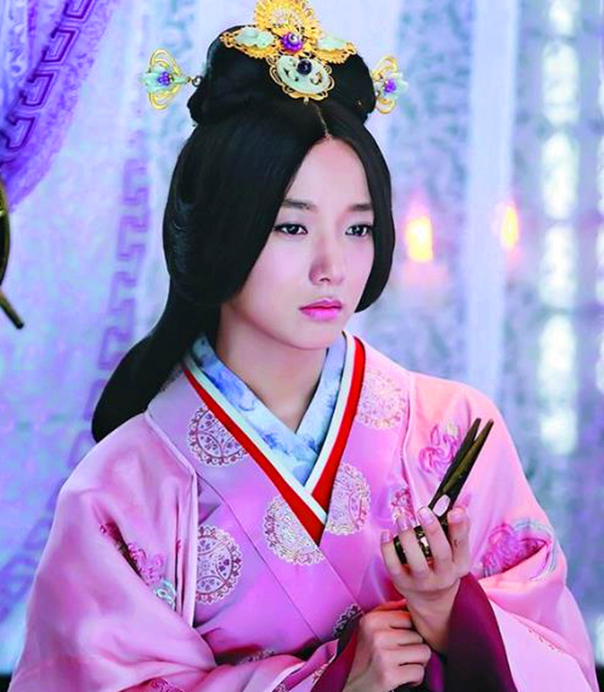 古装剧中非常圣母的8位女主,刘三好马馥雅晴川,个个都玛丽苏!