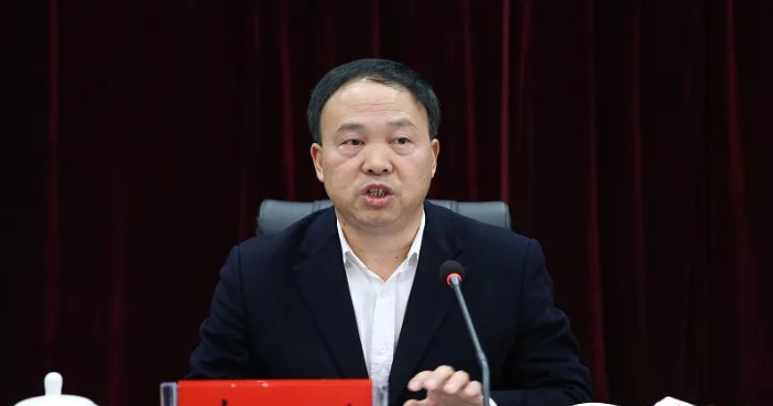 李卫林宣讲党的十九届四中全会精神