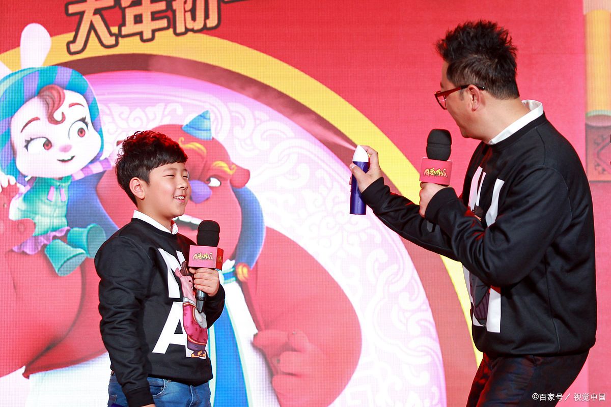 郭涛的儿子石头长大啦