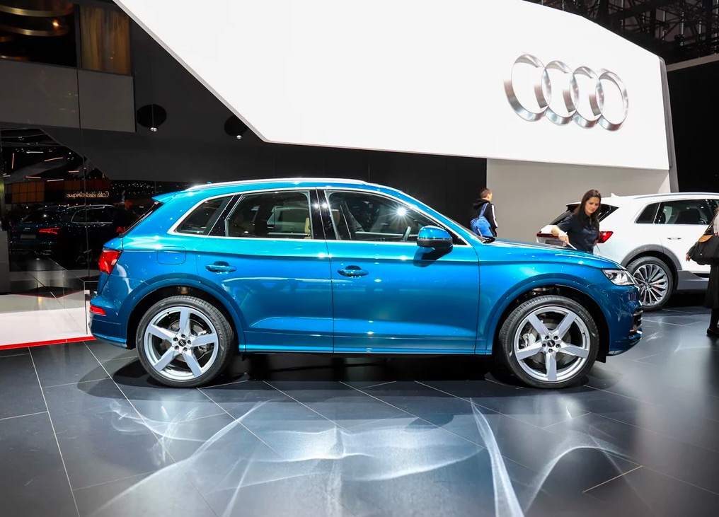 奥迪q5新能源 2019款 55 tfsi e quattro