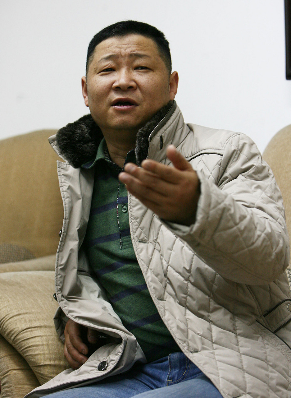 演员赵亮,曾经扮演过三德子,众人皆知,在一次活动中,赵亮自豪地宣布