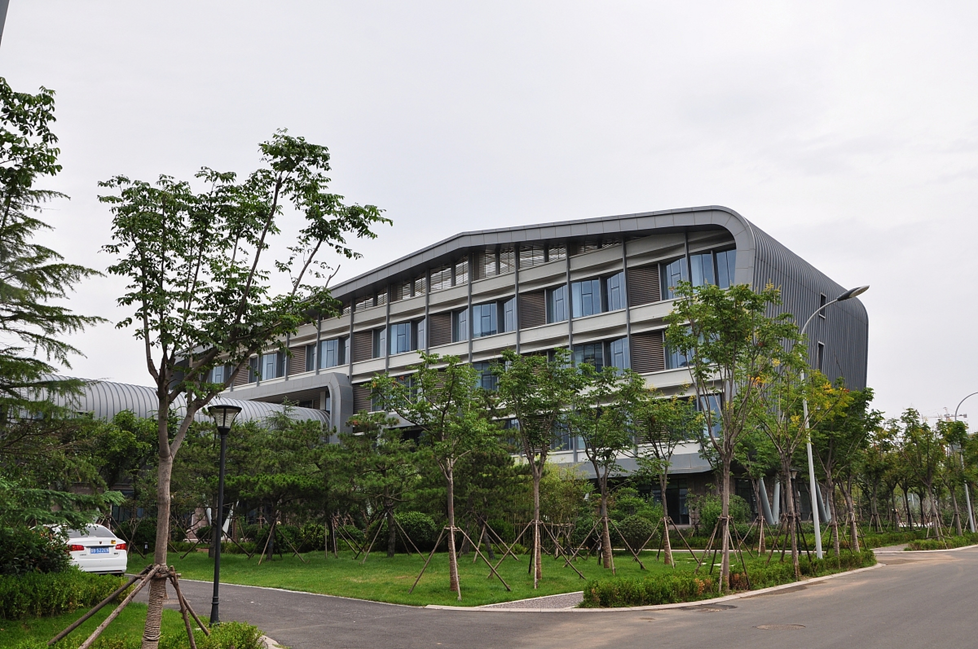 杭州浙江农林大学东湖校区一日游攻略  93迎着清晨的第一缕阳光