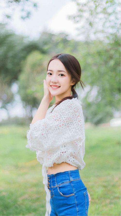 户外单人照拍照美姿,用这几种姿势拍照,不输专业模特拍照效果