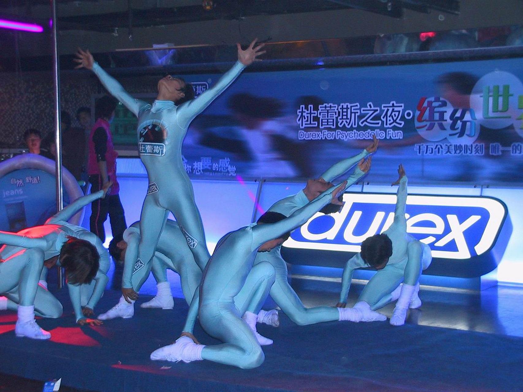 避孕针#  咱不说其他的,单说为啥每次提到这个话题 就总是女性怎么