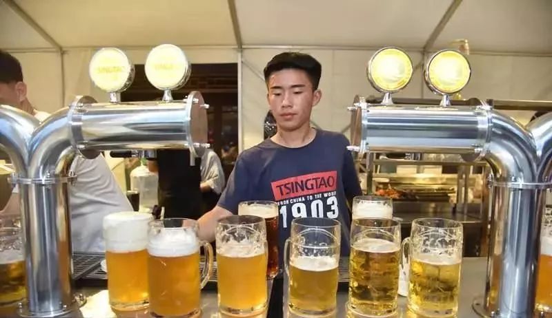 「聚焦」活力夜未央!第29届青岛国际啤酒节即墨古城会场激情开幕