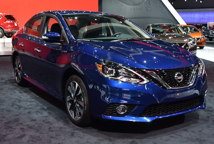 十分帅气的日产sentra,设计非常新颖,给人一种高级感