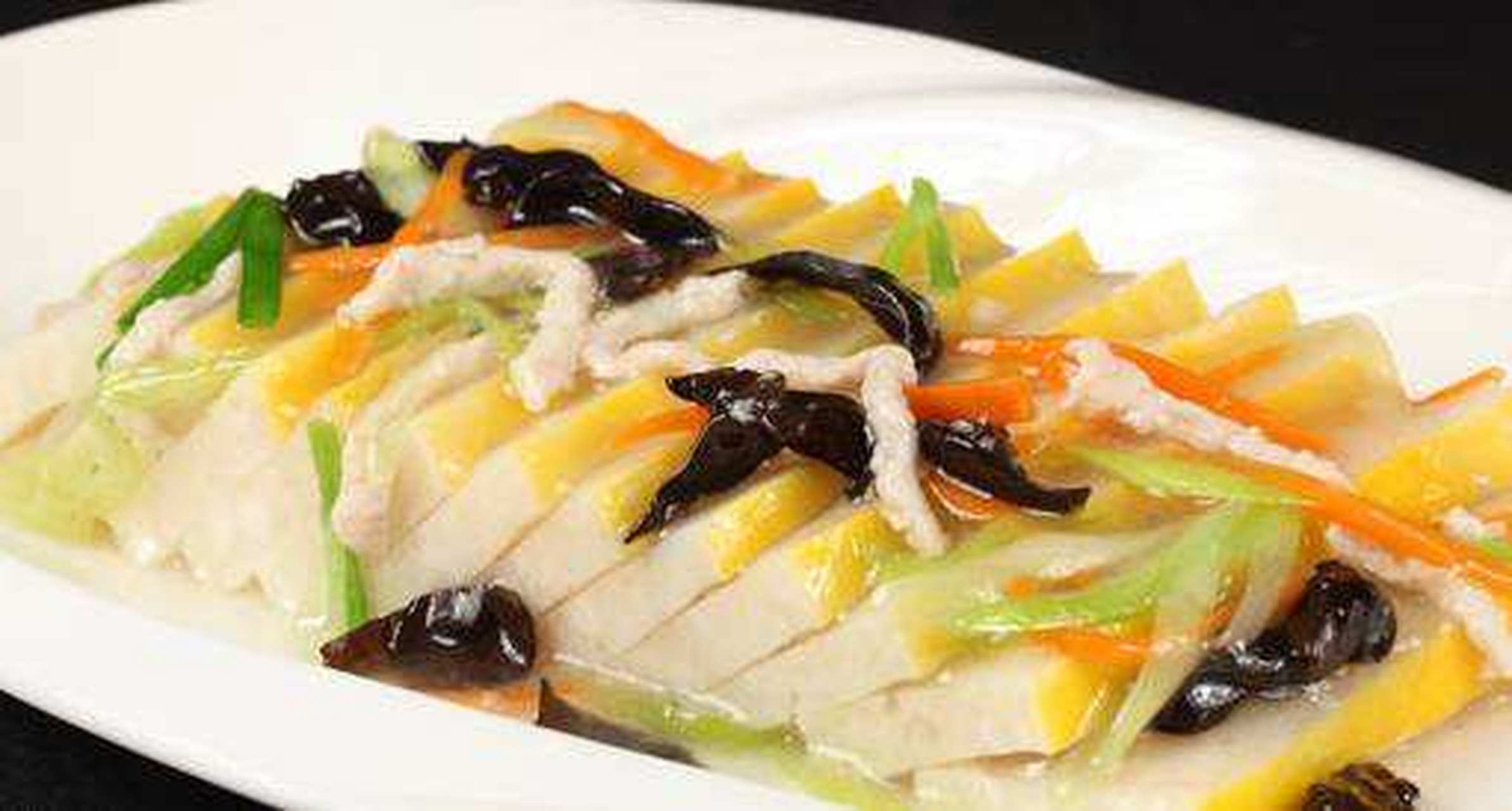 美食秀场#长湖鱼糕是一道湖北荆门的汉族风味名吃,以长湖白鱼为至料