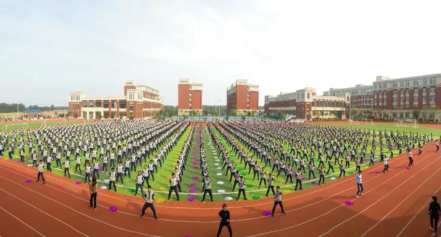 潍城区潍州麓台学校图片
