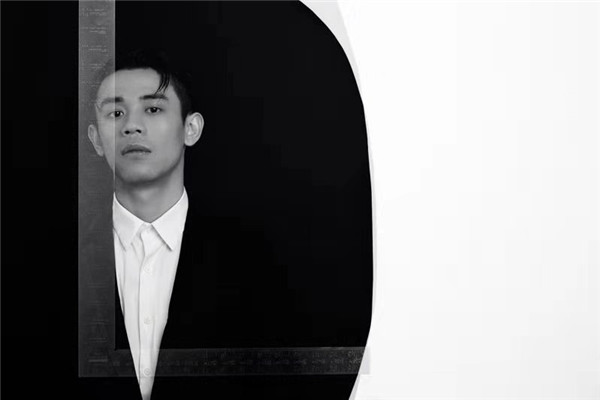 青年钢琴家杜天奇"前奏曲与赋格"独奏音乐会上海站落幕