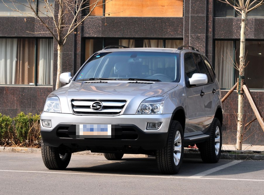 双环sceo拥有很炫酷的外形,优美的车身线条,适合年轻人驾驶