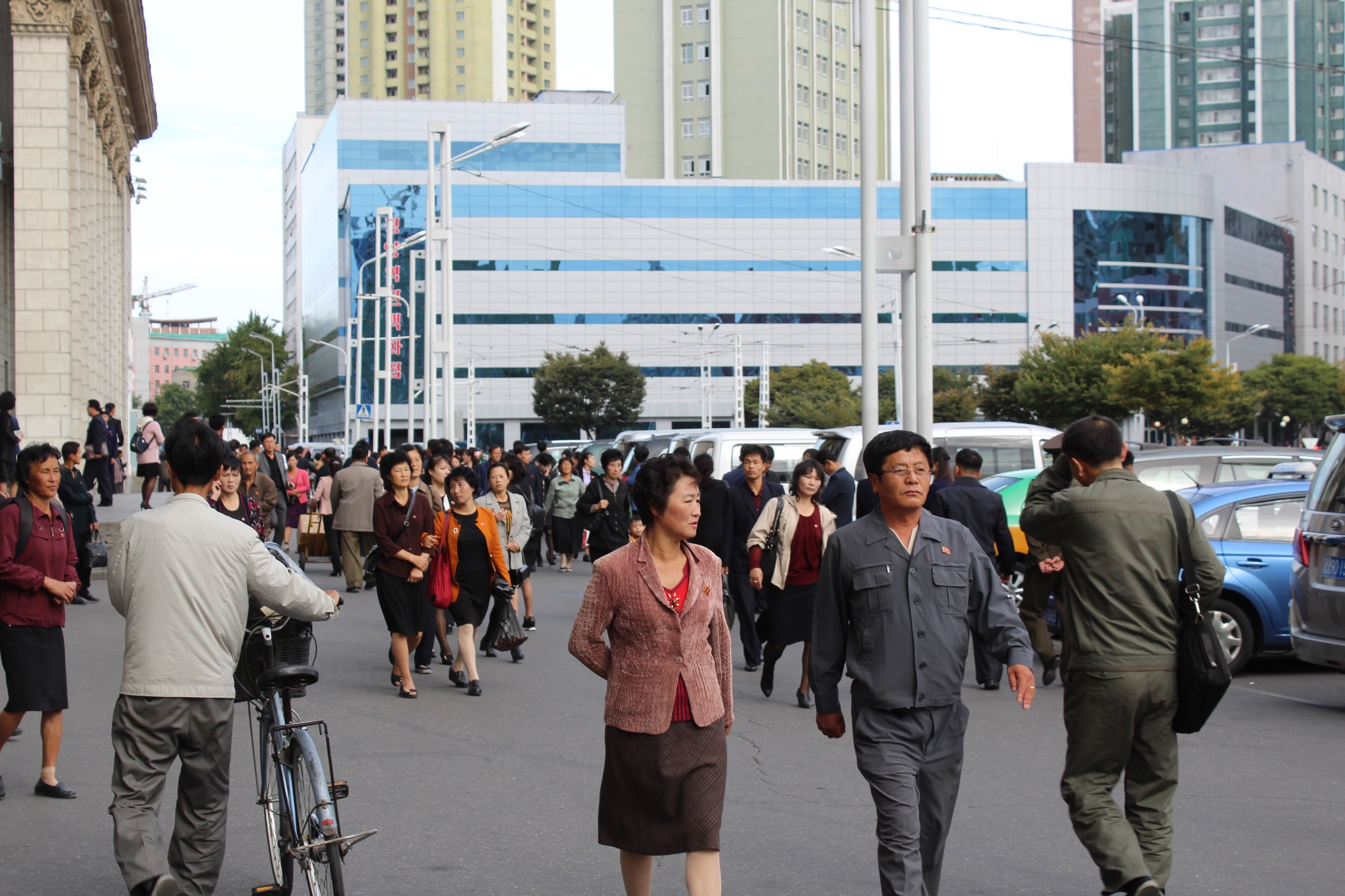 朝鲜街拍平壤图片