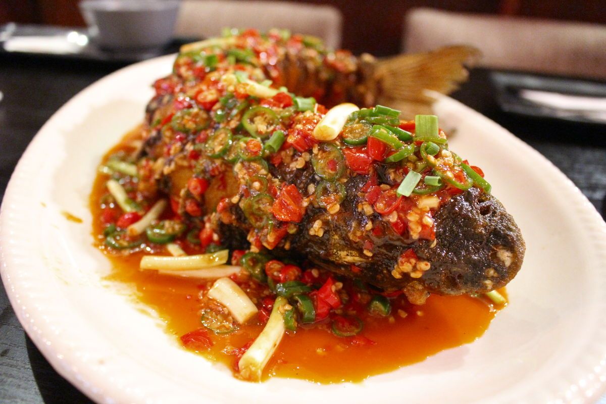 麻辣鲜香,色香味俱全的椒香鲤鱼家常做法,快来试一试