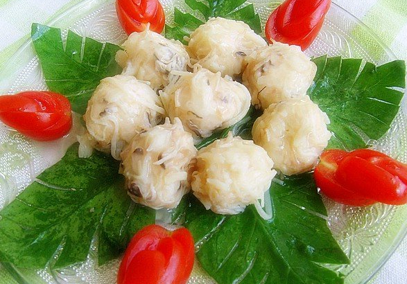 山东传统特色名菜之一——嫩爽多汁的绣球干贝