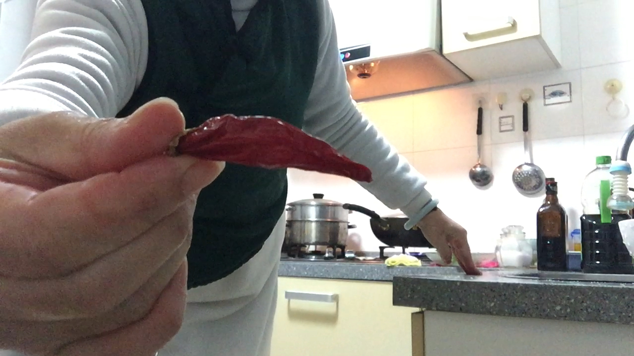 为了吃出小时候味道,红烧鱼用了哪些调料,有点乱别被我带偏了啊