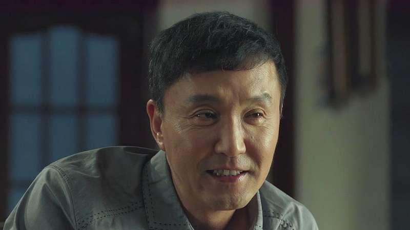 人民的名义:田国富老狐狸随口一问,揪出李达康的靠山,太江湖了,影视,犯罪,好看视频