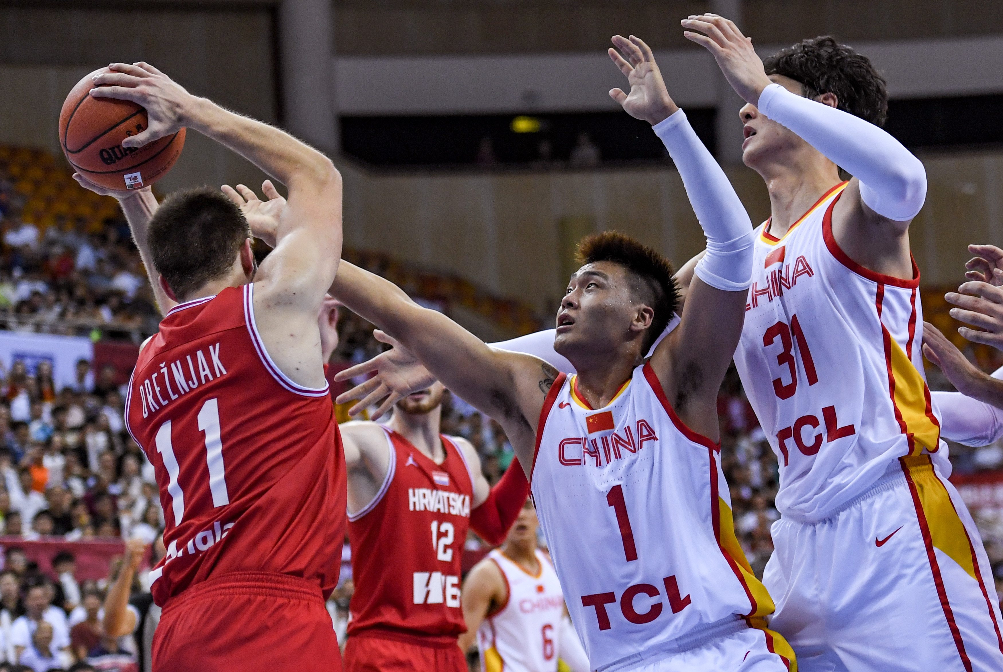 篮球——斯坦科维奇杯:中国队获亚军